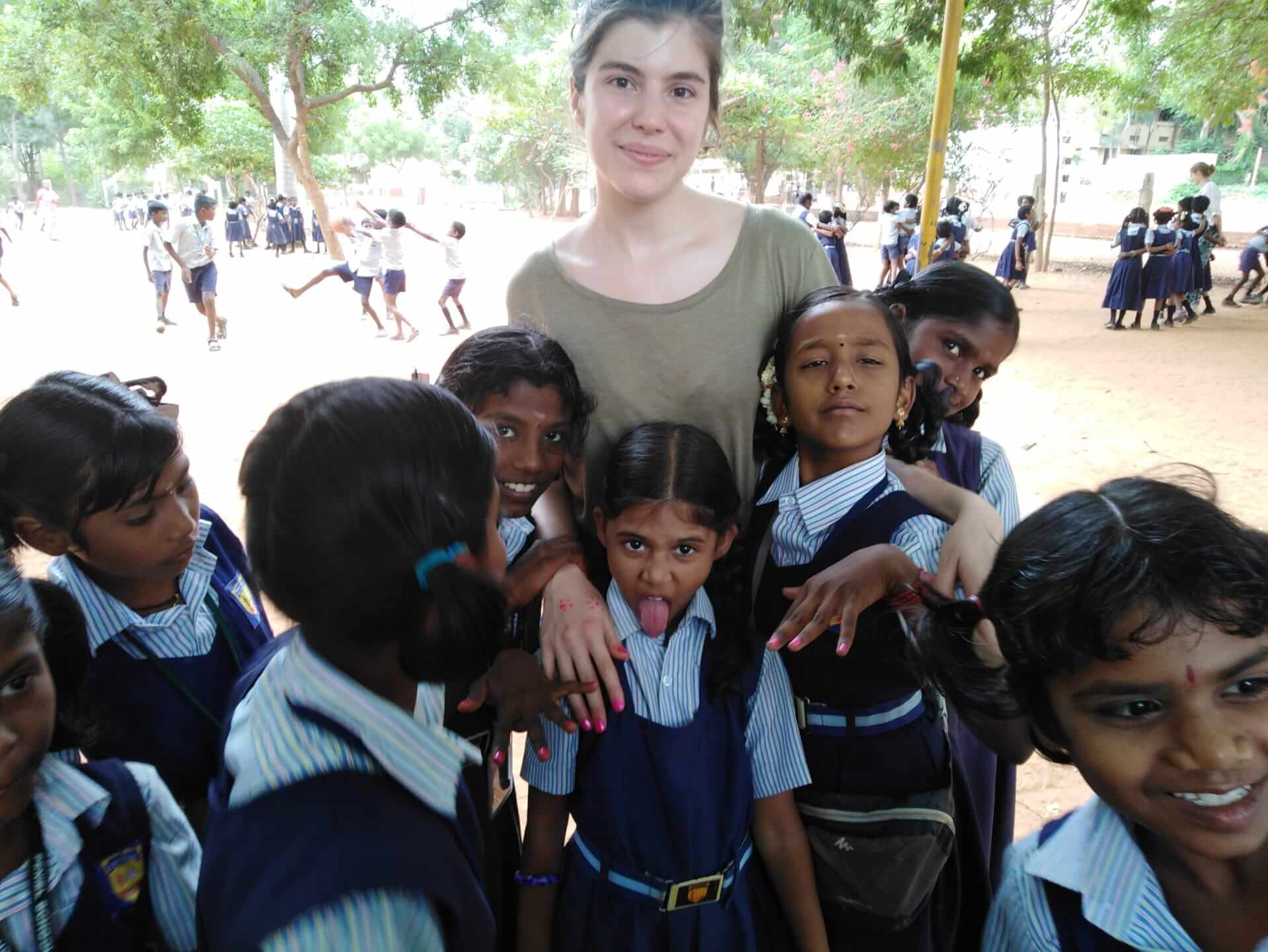 India 2019 - Singing with the kids | Edukado