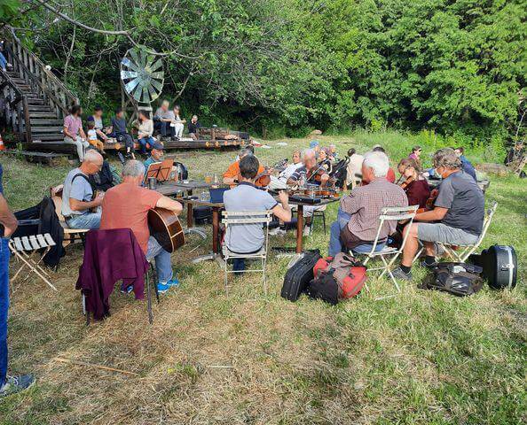 Marché Paysan et Irish Session | Au Maquis
