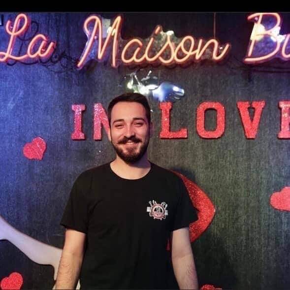 Axel | La Maison Burla