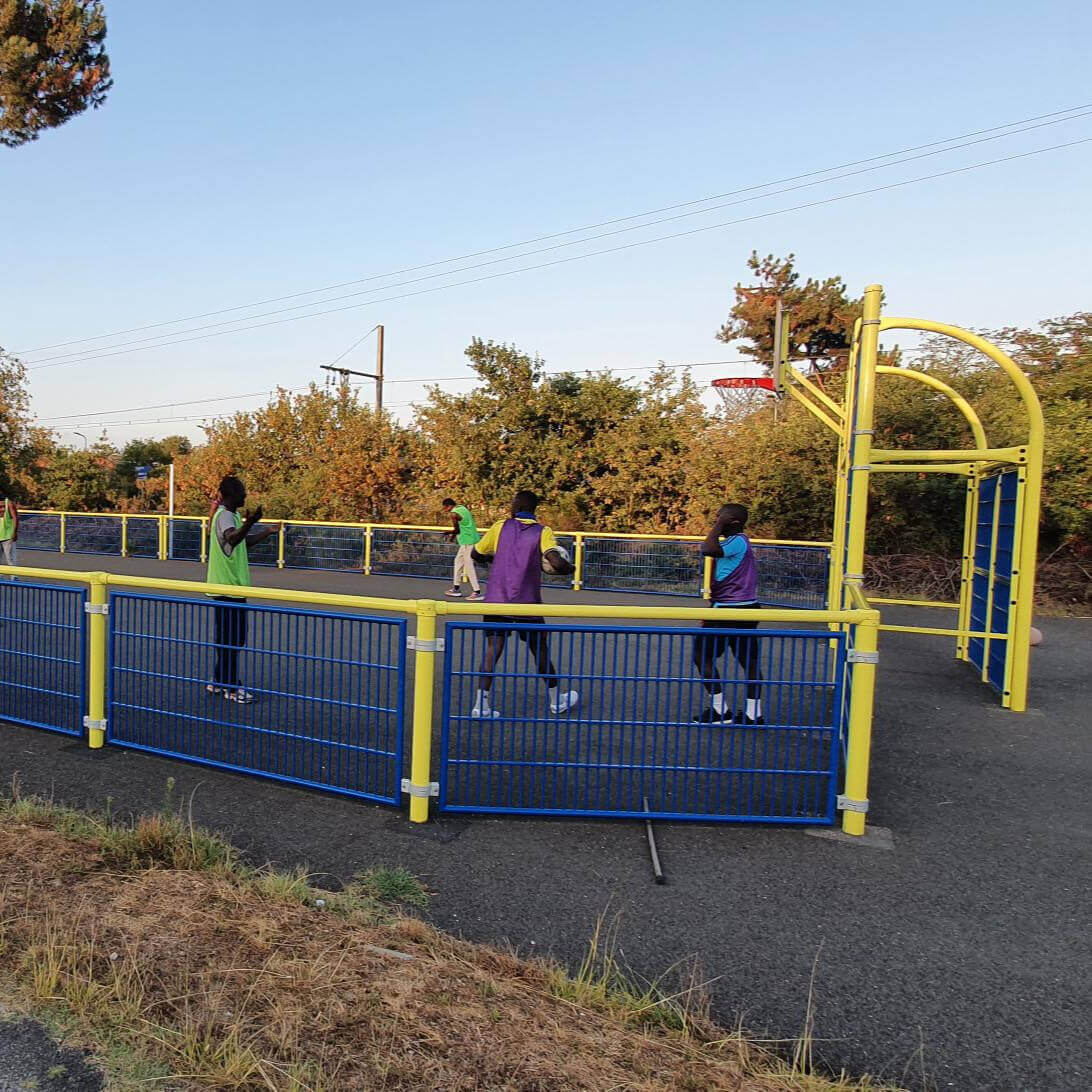 activité solidaire - insertion sociale - boutique solidaire Bordeaux - Friperie Bordeaux - Friperie Parempuyre | Emmaüs Parempuyre