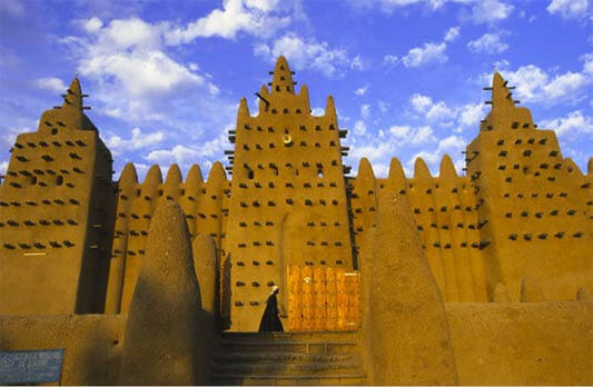 Tombouctou: Un patrimoine islamique  en détresse | Babelmed
