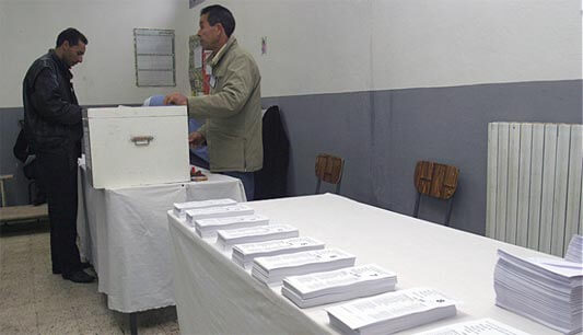 Elezioni politiche in Algeria: stesso film, stesso scenario, stessa frustrazione | Babelmed