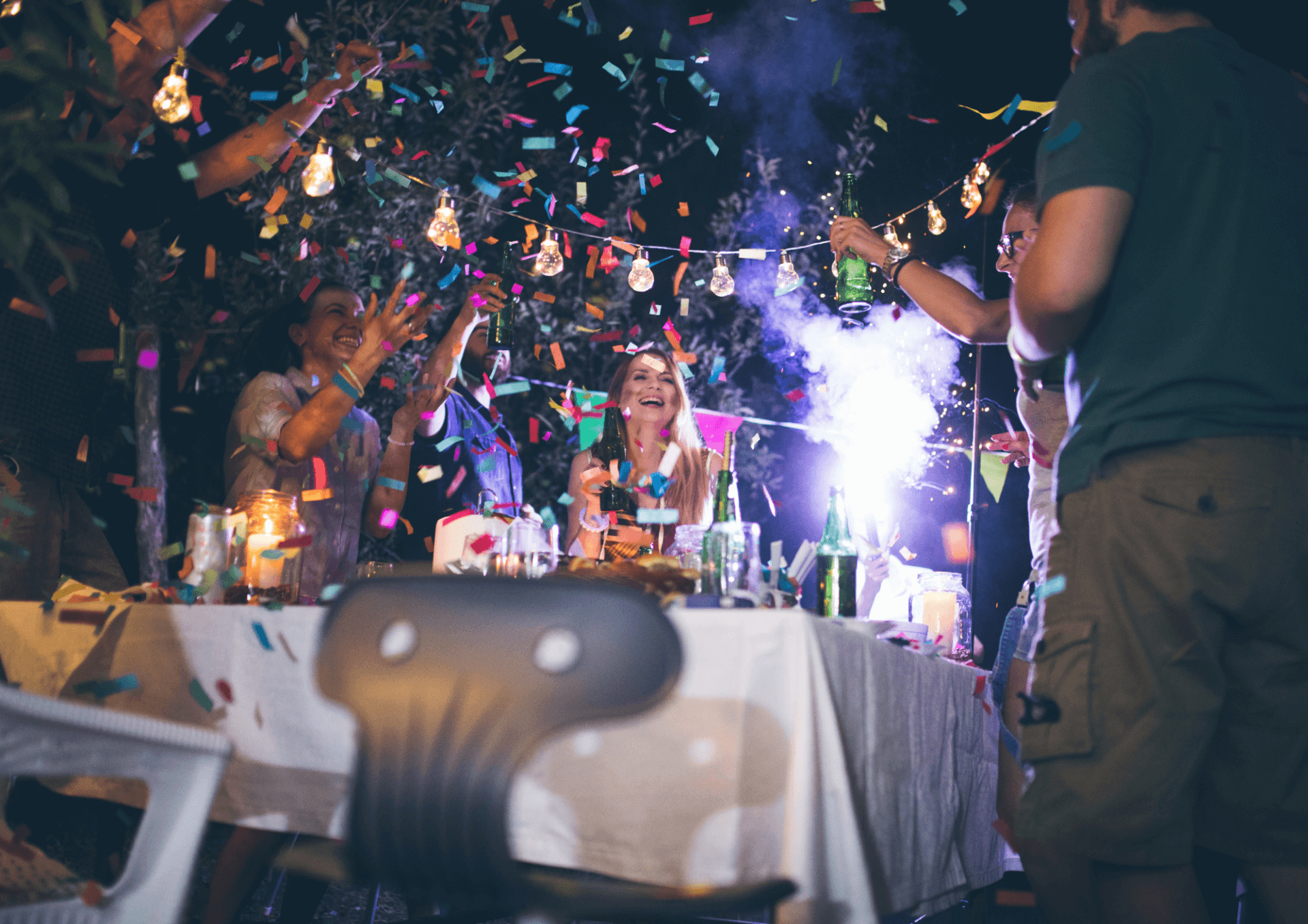 Anniversaire-au-Trac-Célébrez-avec-joie-et-bonne-humeur-lors-d'une-animation-stand-up | Le Trac