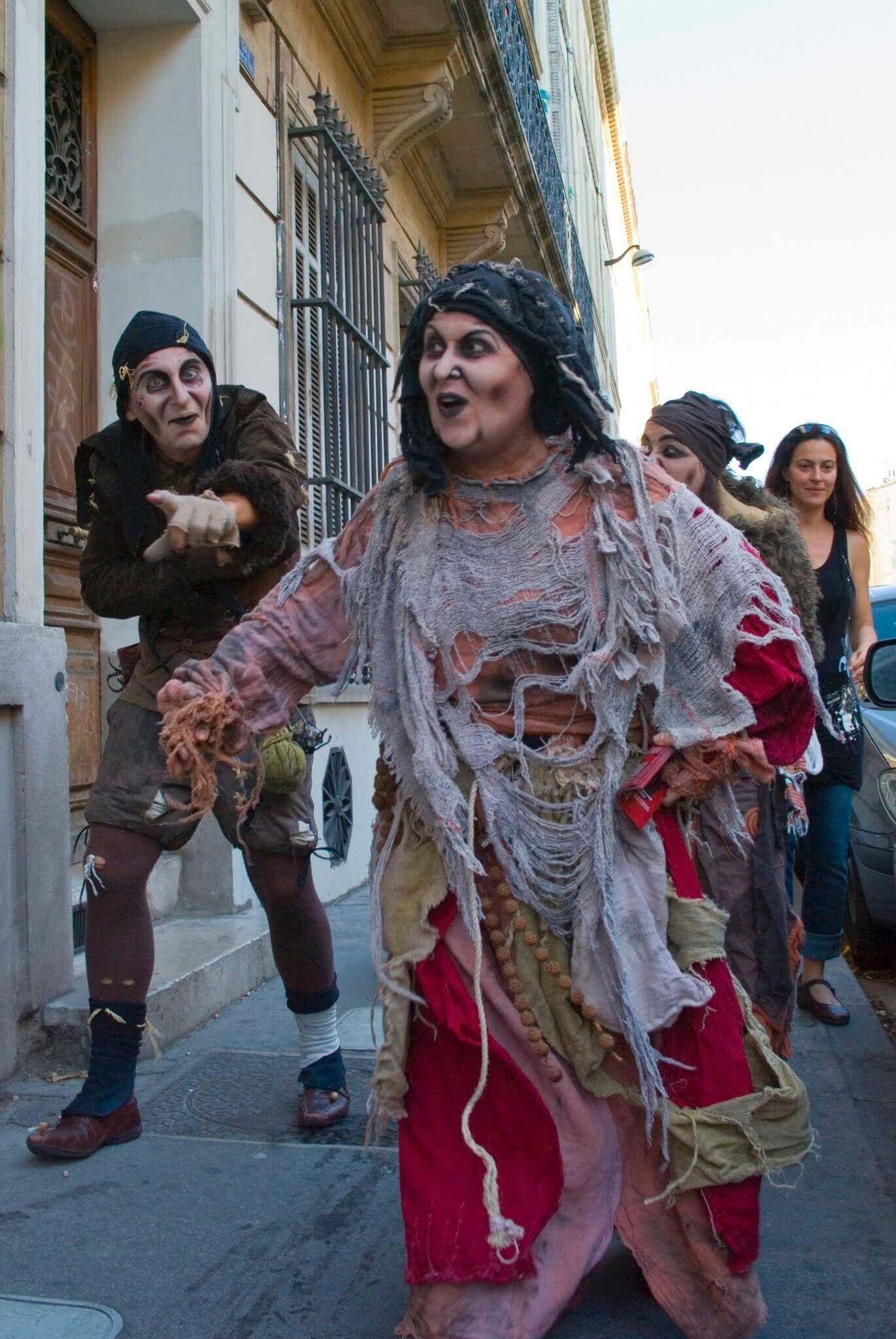 Bouffons de sorties | Théâtre Marie-Jeanne