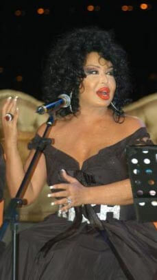 Turkey: Singer’s Bülent Ersoy Anti-War Stance | Babelmed