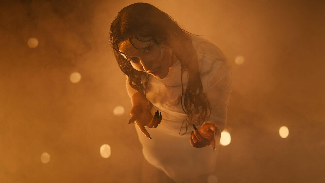 KO SHIN MOON FEAT. MELIKE SAHIN « ISYAN »