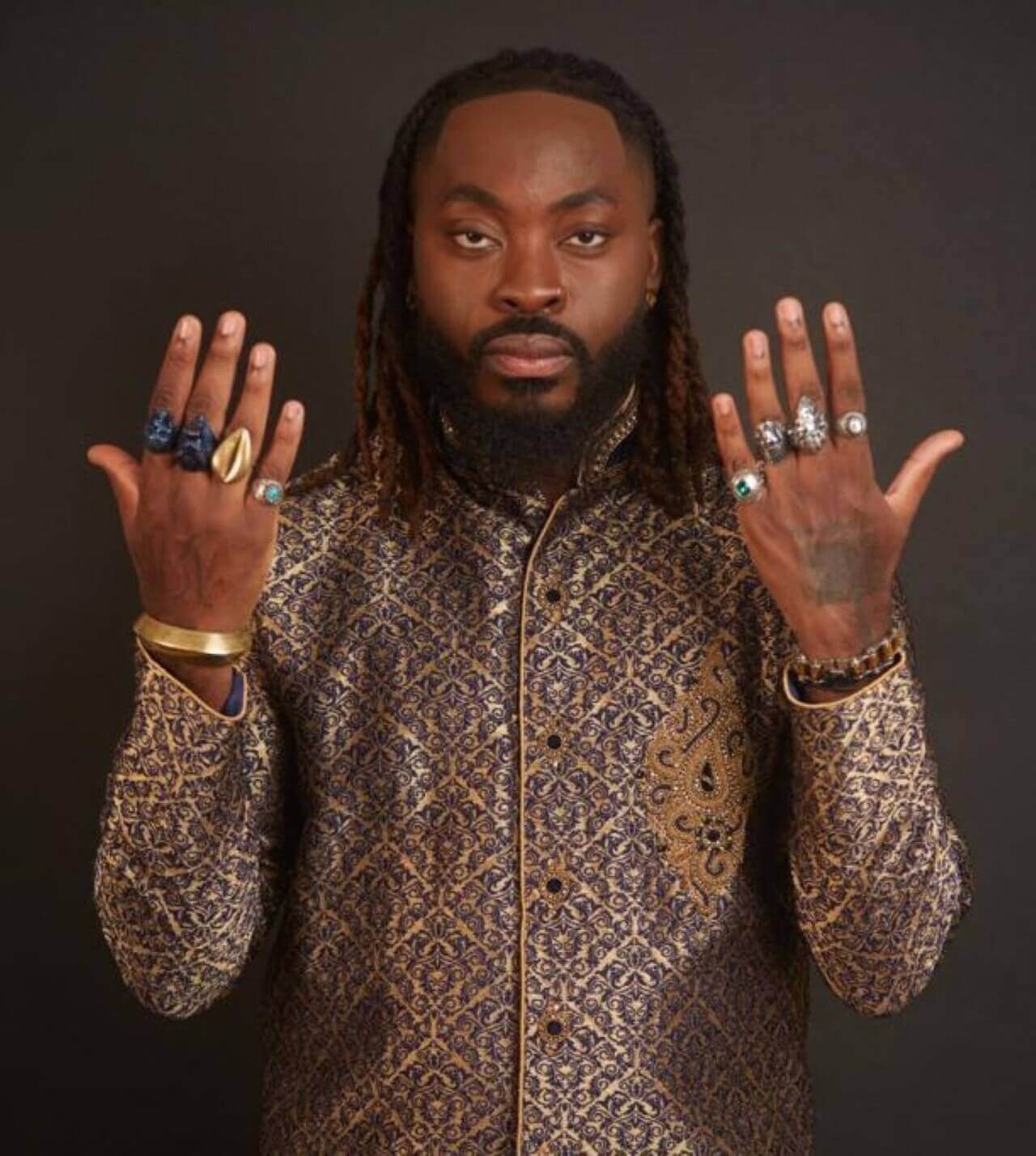 Le stand-up, ce n'est pas qu'à Paris : un spectacle alliant humour et hypnose arrive dans l'Oise | Le Trac