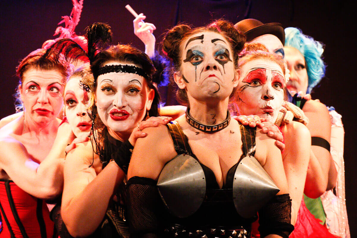 Association Gecko - Théâtre Marie-Jeanne | What The Web