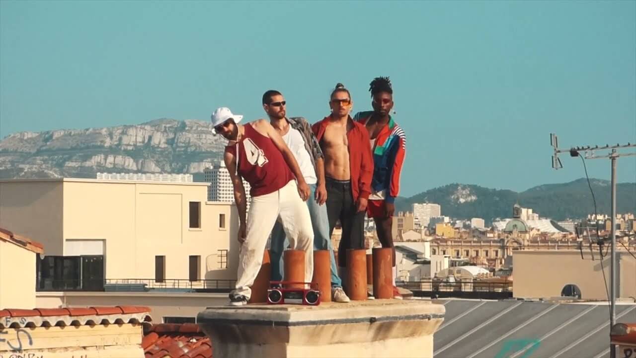 Bloom Bat "Odd Friends"