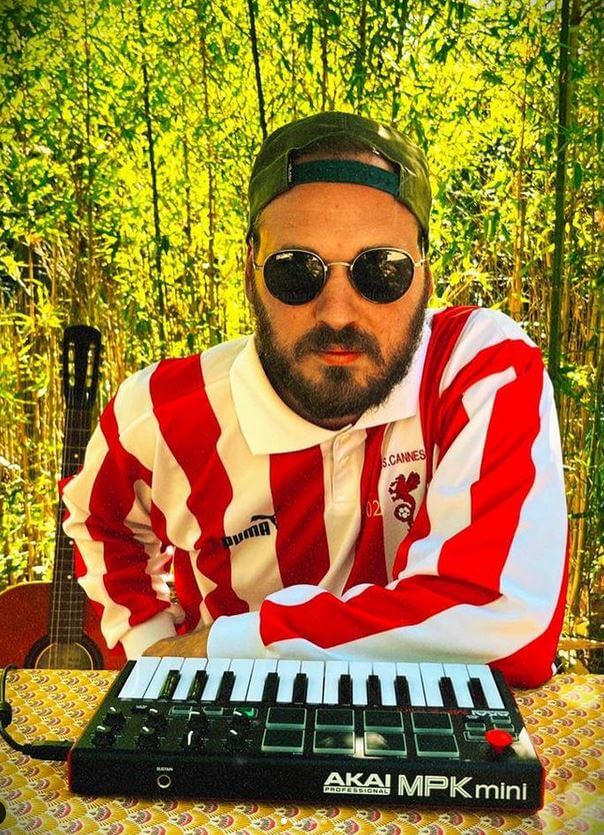 Yovoy en concert + open mic | Au Maquis