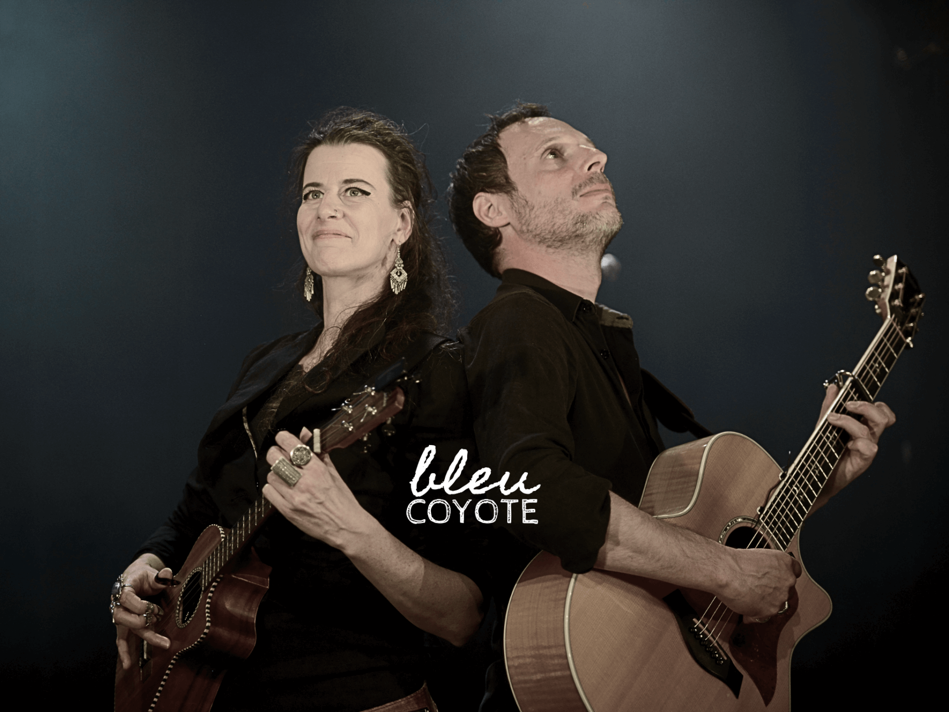 BLEU COYOTE DUO WILD & LOVING NEWGRASS | Au Maquis