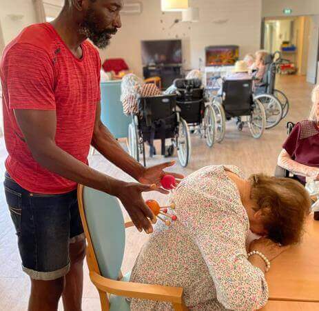 ATELIER  AUTOMASSAGE COLLECTIF | L’Art sans Gène