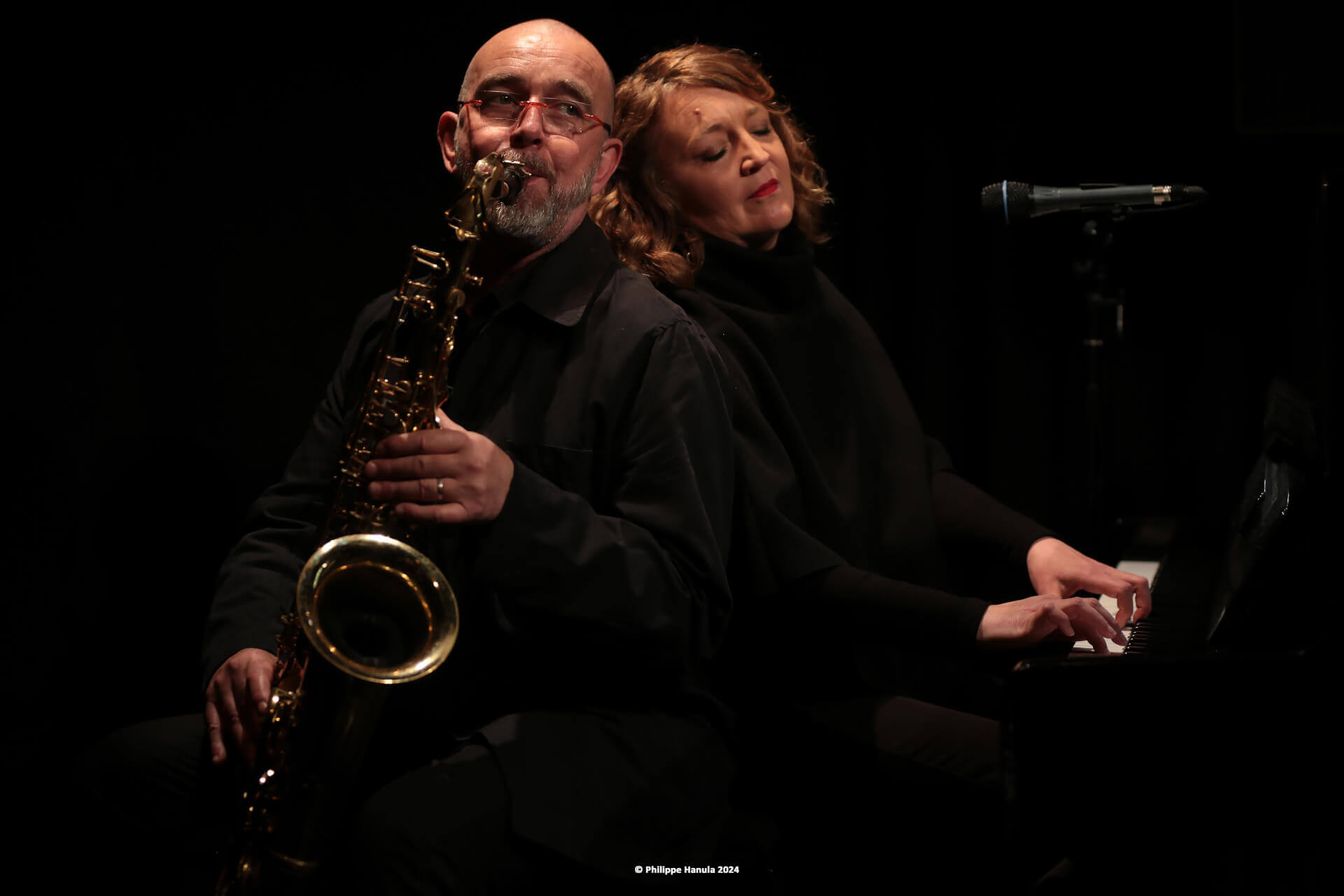 Addie 'fragments' Piano duo plein air | Au Maquis