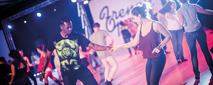 Workshop "Mains Bonjour" & "Free Dance" | Funnyrockers