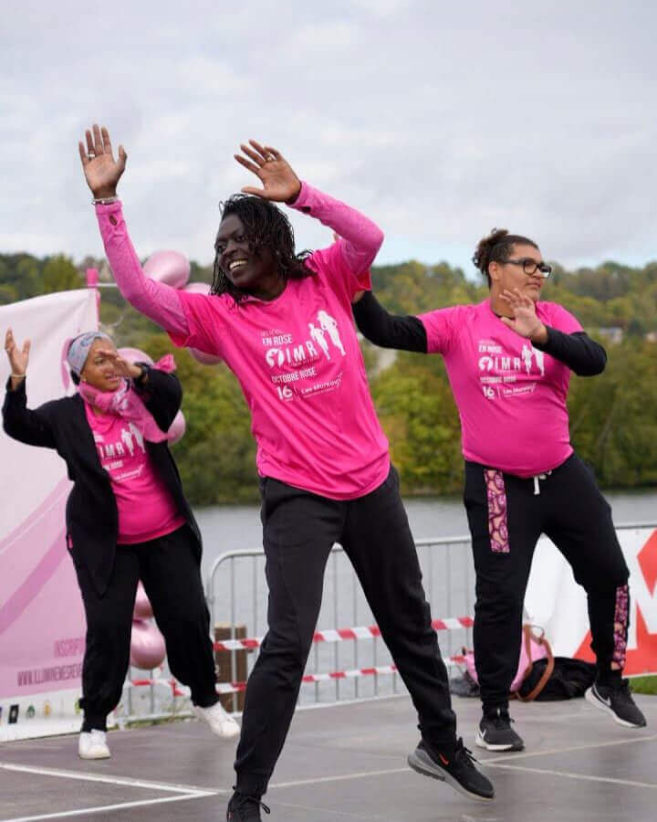 MES RÊVES EN ROSE 2023 Échauffement avec l'association KEANE Dansons à l'Africaine | IMR - Illumine Mes Rêves