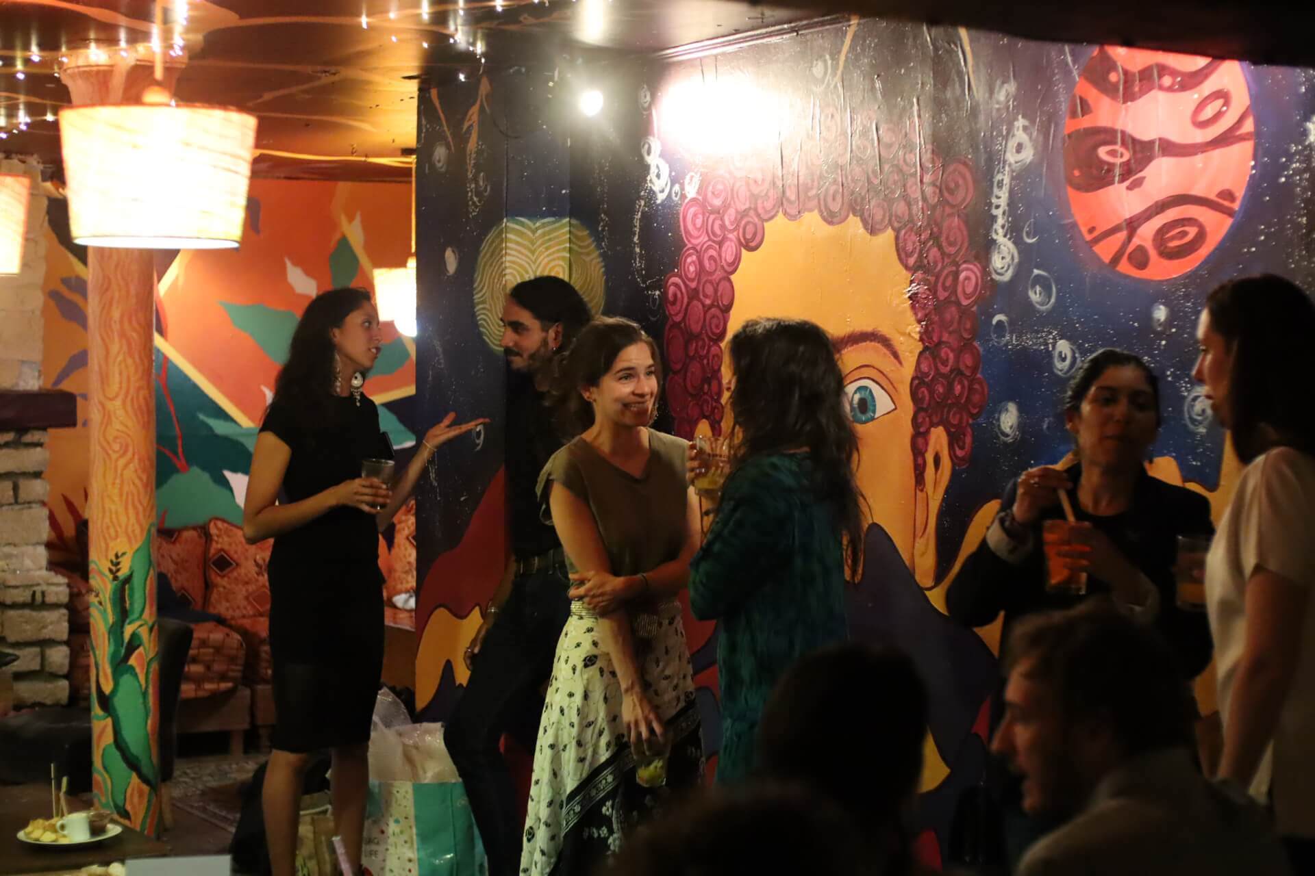 Misterio tropical | Liana Perez