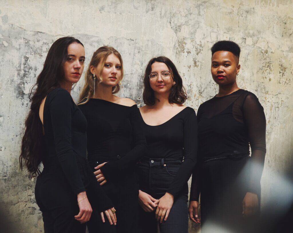 Louise Ayrton | Haplotès