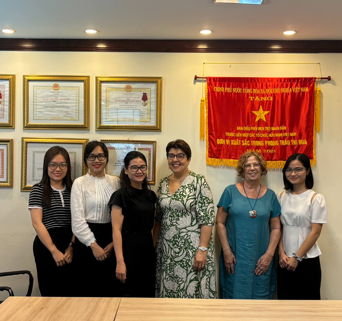 Vietnam - Réunion avec le PACCOM | Sourires d'Enfants