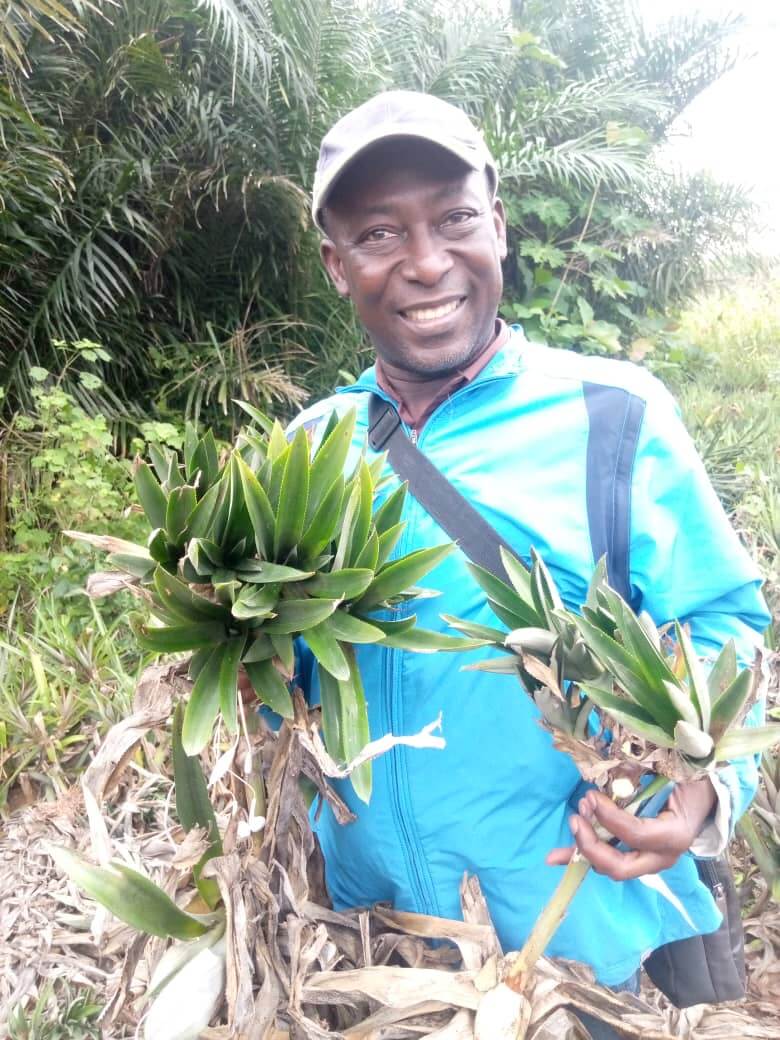 - | Sourires d'Enfants