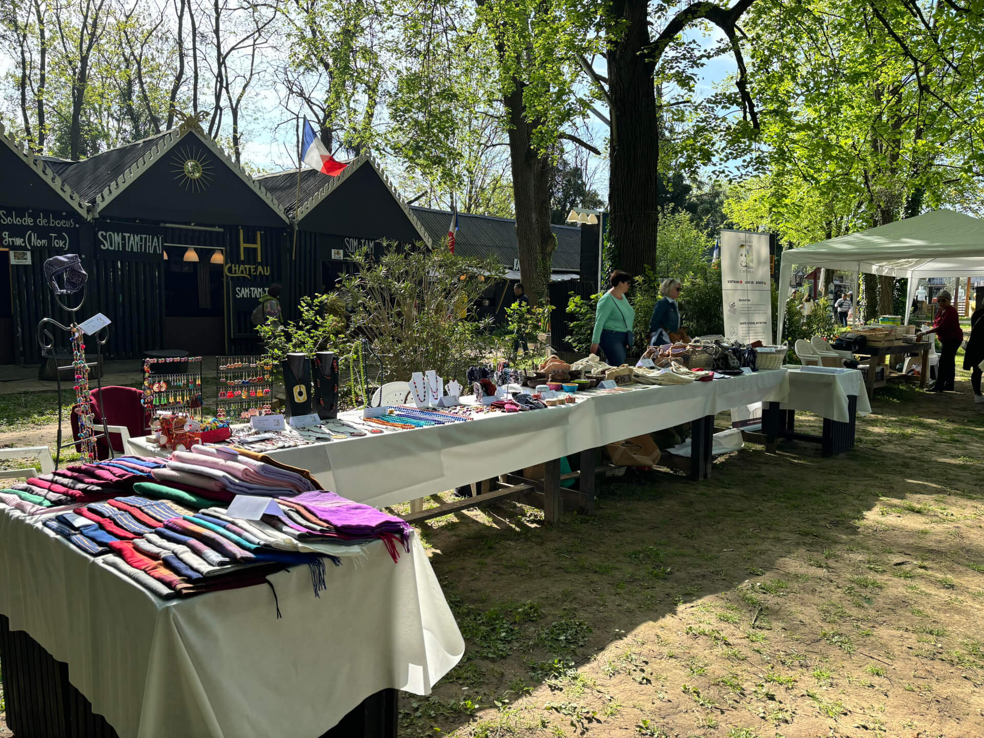 - | Sourires d'Enfants