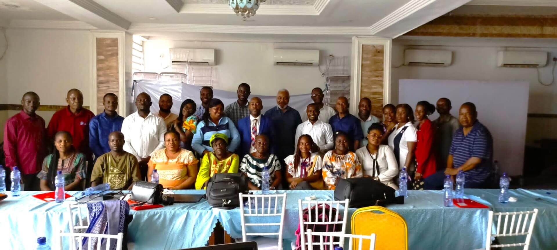 Microprojet pour le renforcement des capacités des Organisations de la société civile Congolaise en matière de redevabilité et transparence financière pour les bénéficiaires du fonds Européens destinés aux actions extérieures | REPONGAC - Réseau des Plate-formes des ONG de l'Afrique Centrale