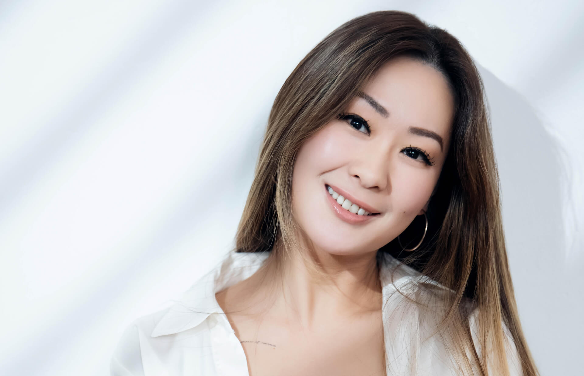 LIZZIE BLUE | Star Wax Magazine