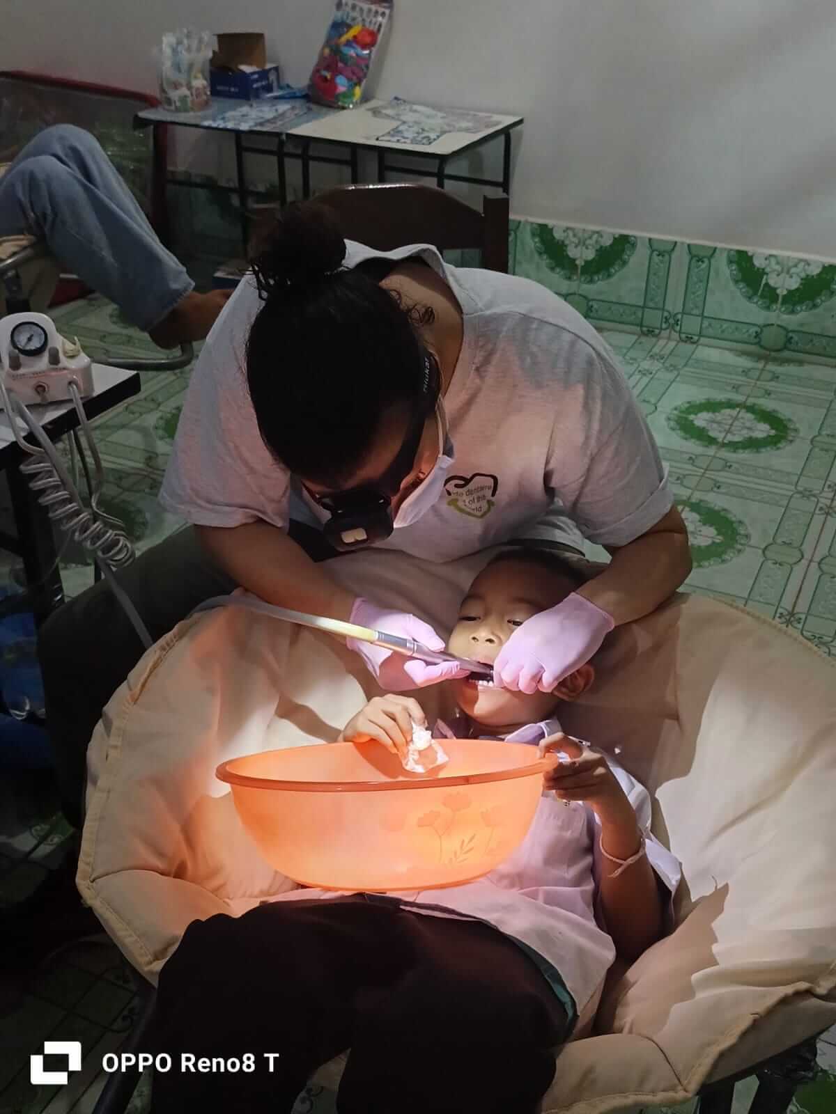 - | Sourires d'Enfants