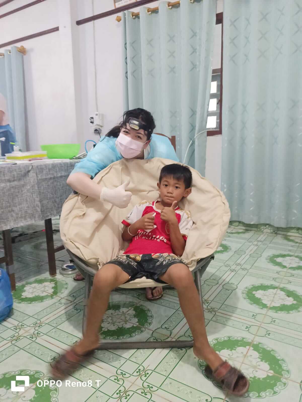 - | Sourires d'Enfants