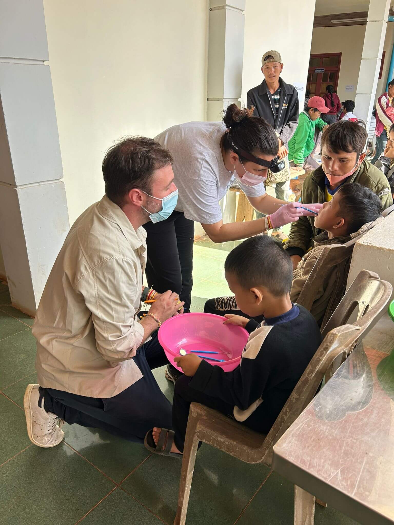 - | Sourires d'Enfants