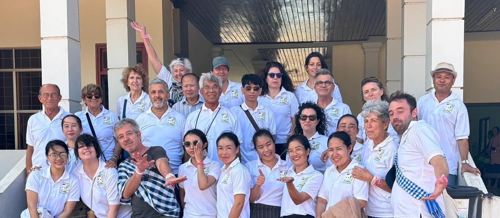 Laos - 2ème semaine de mission médicale à Lang Khang | Sourires d'Enfants