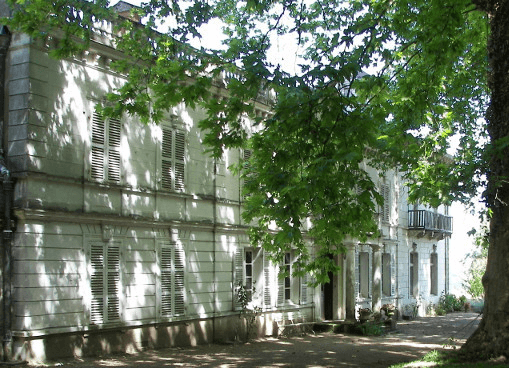 Le château - Musée Josette Bournet | Théâtres de Bourbon