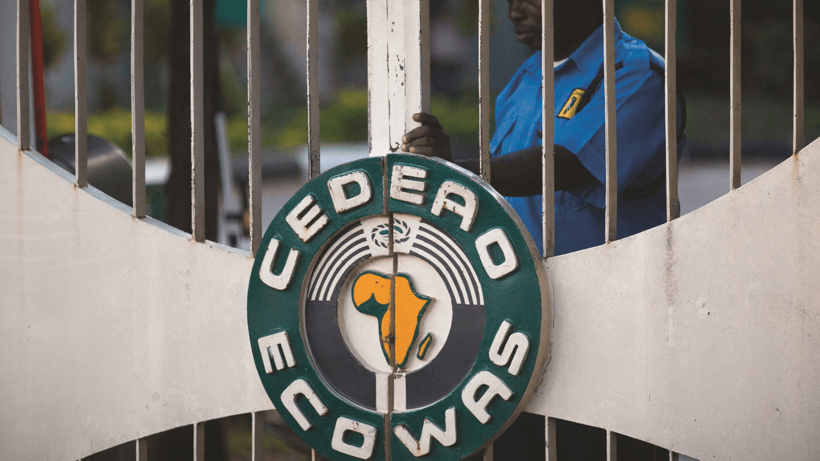 Nouvelle publication de Tournons La Page sur la limitation des mandats présidentiels au sein de la CEDEAO | Tournons la Page