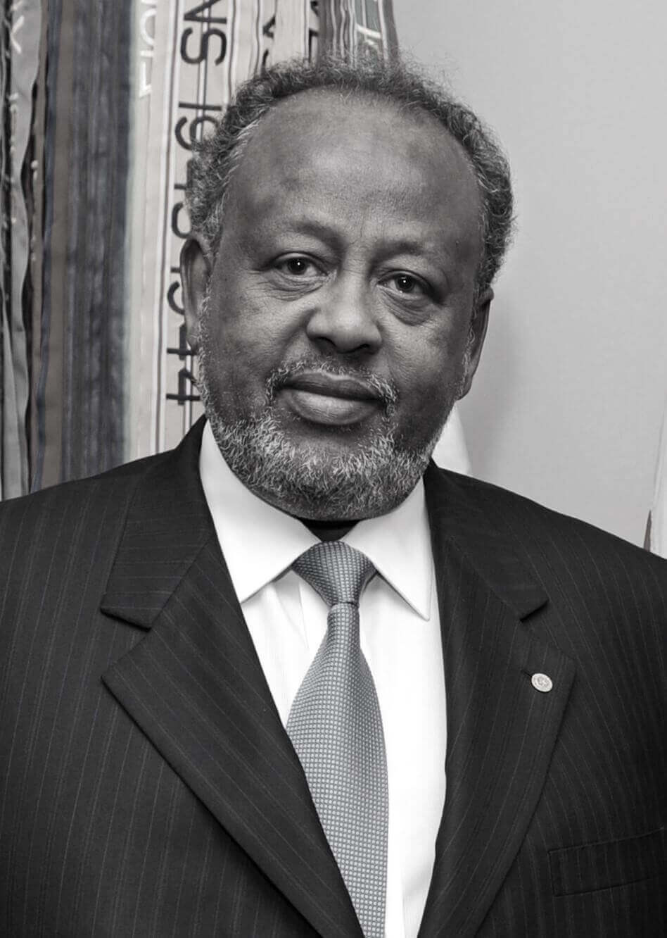 Ismaïl Omar Guelleh | Tournons la Page