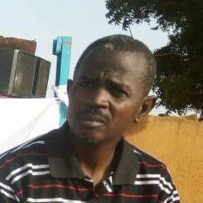 Djibo ISSA YACOUBA | Tournons la Page