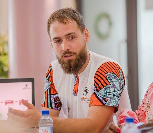 Mathieu POURCHIER | Tournons la Page