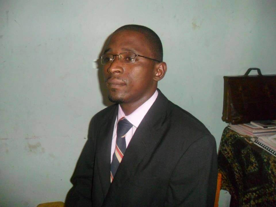 Ahmed BELLO | Tournons la Page