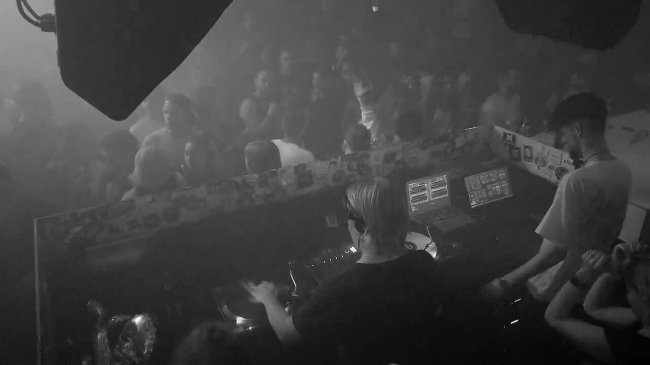 CREDO.TV # 047 - ALEX BAU 30 YRS DJING - EXCERPT 4