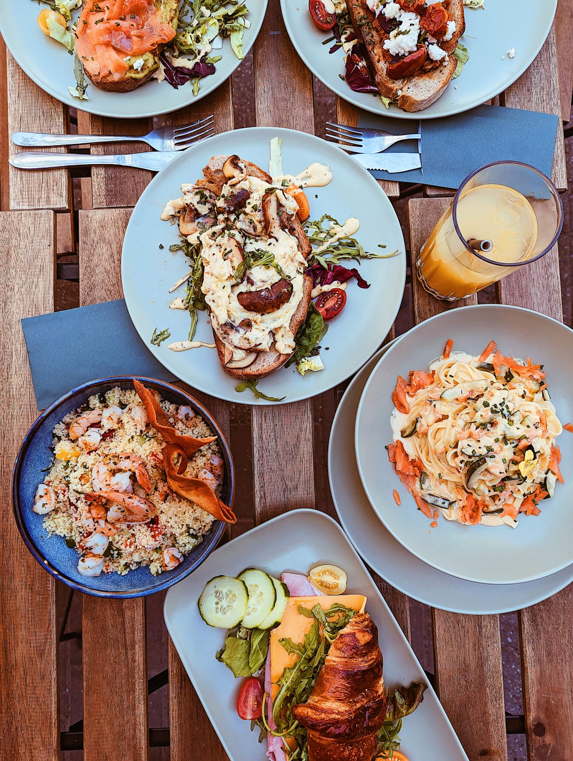 - | Le Reservoir Bar