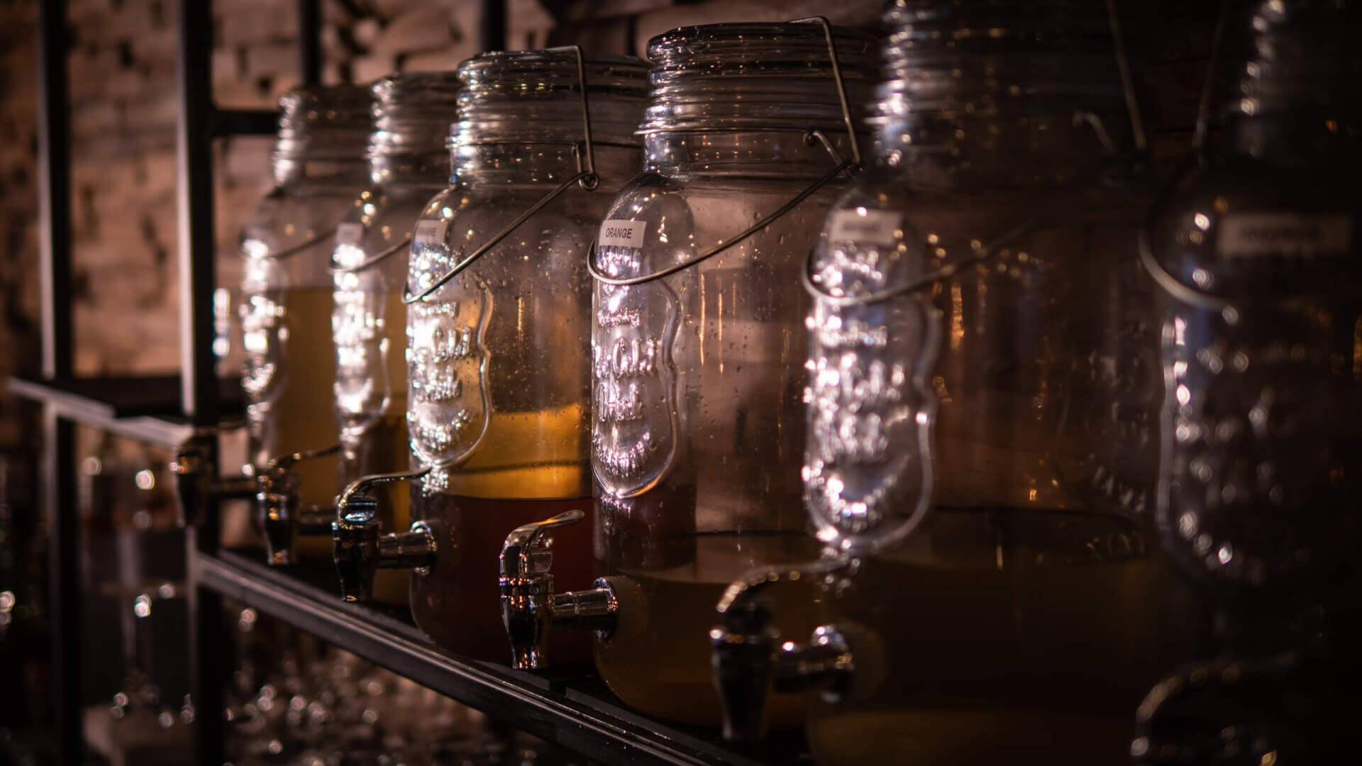 - | Le Reservoir Bar