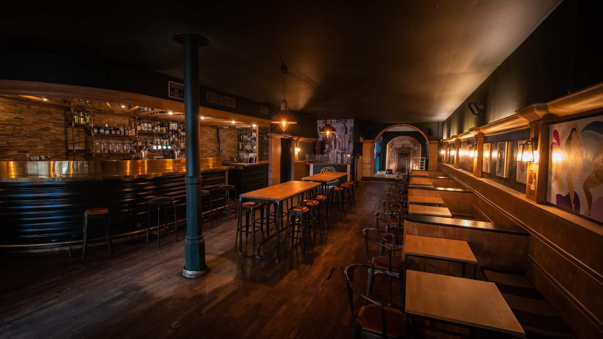 - | Le Reservoir Bar