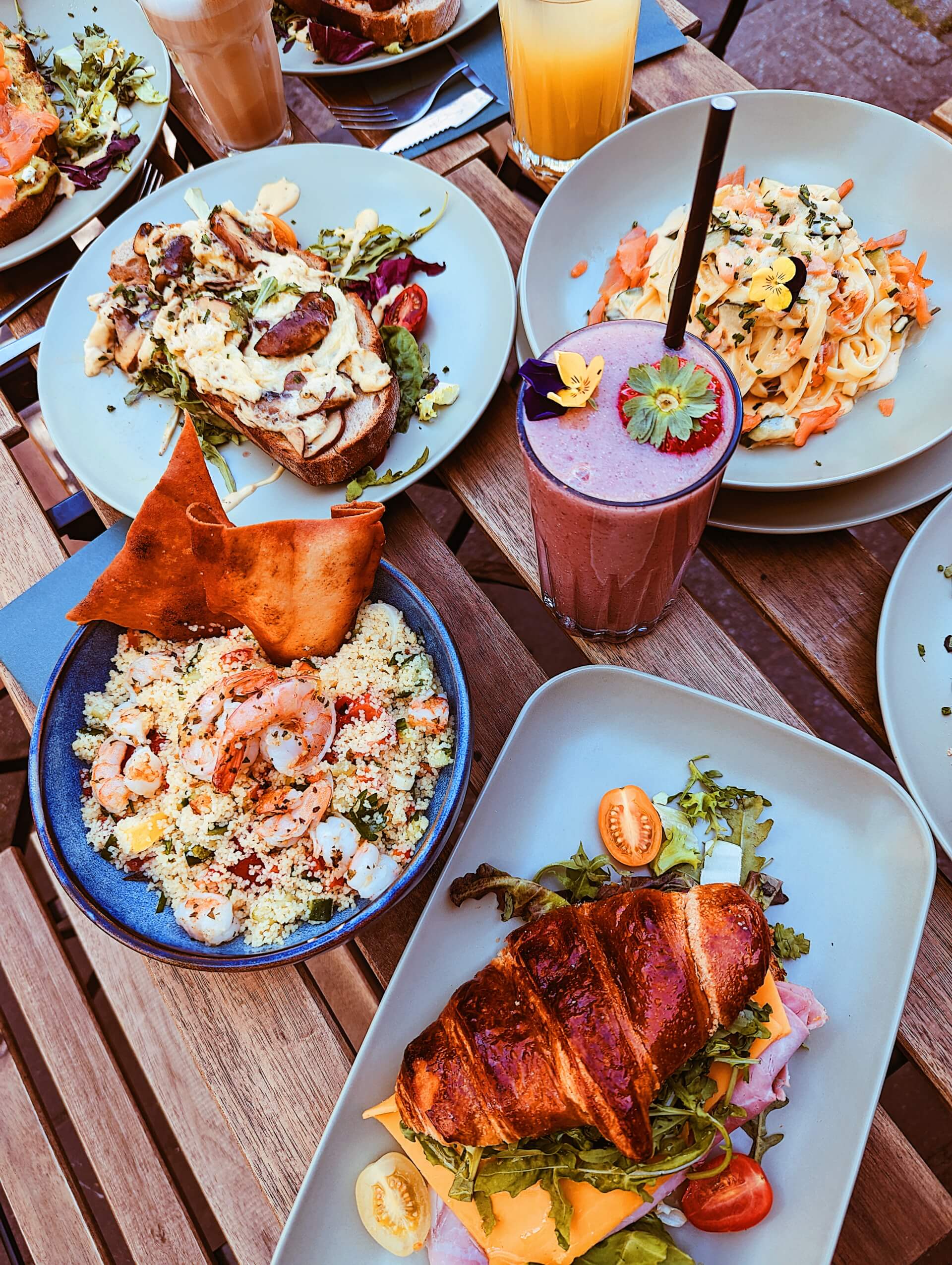 - | Le Reservoir Bar