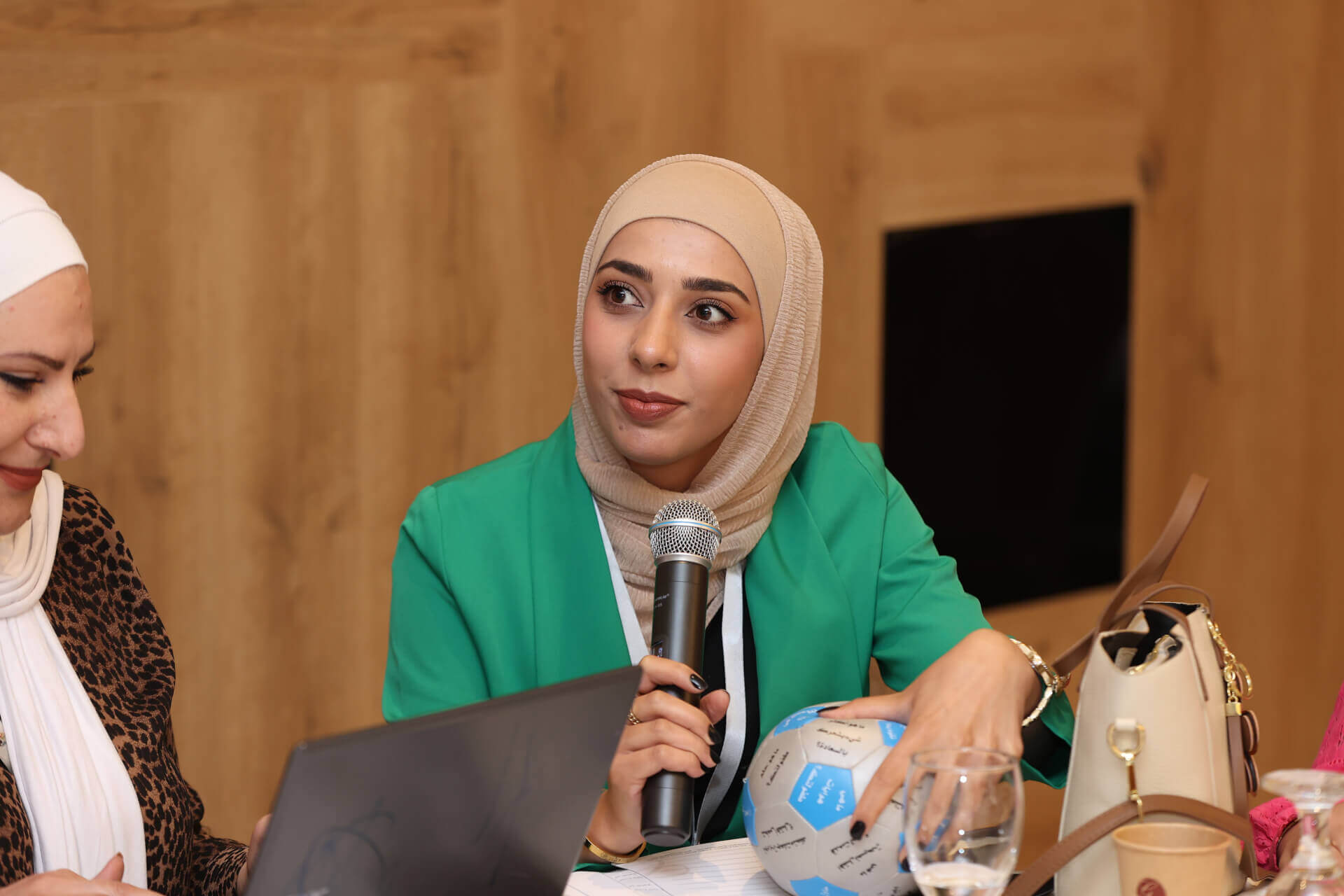 - | EFI - EuroMed Feminist Initiative