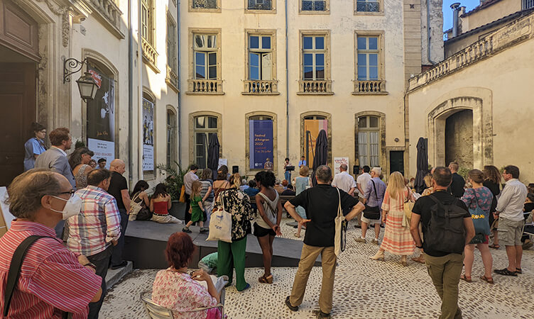 APÉRO DE FIN DE SAISON à Avignon | La Réplique