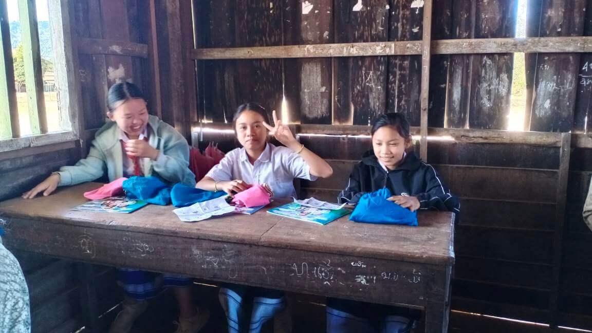 - | Sourires d'Enfants