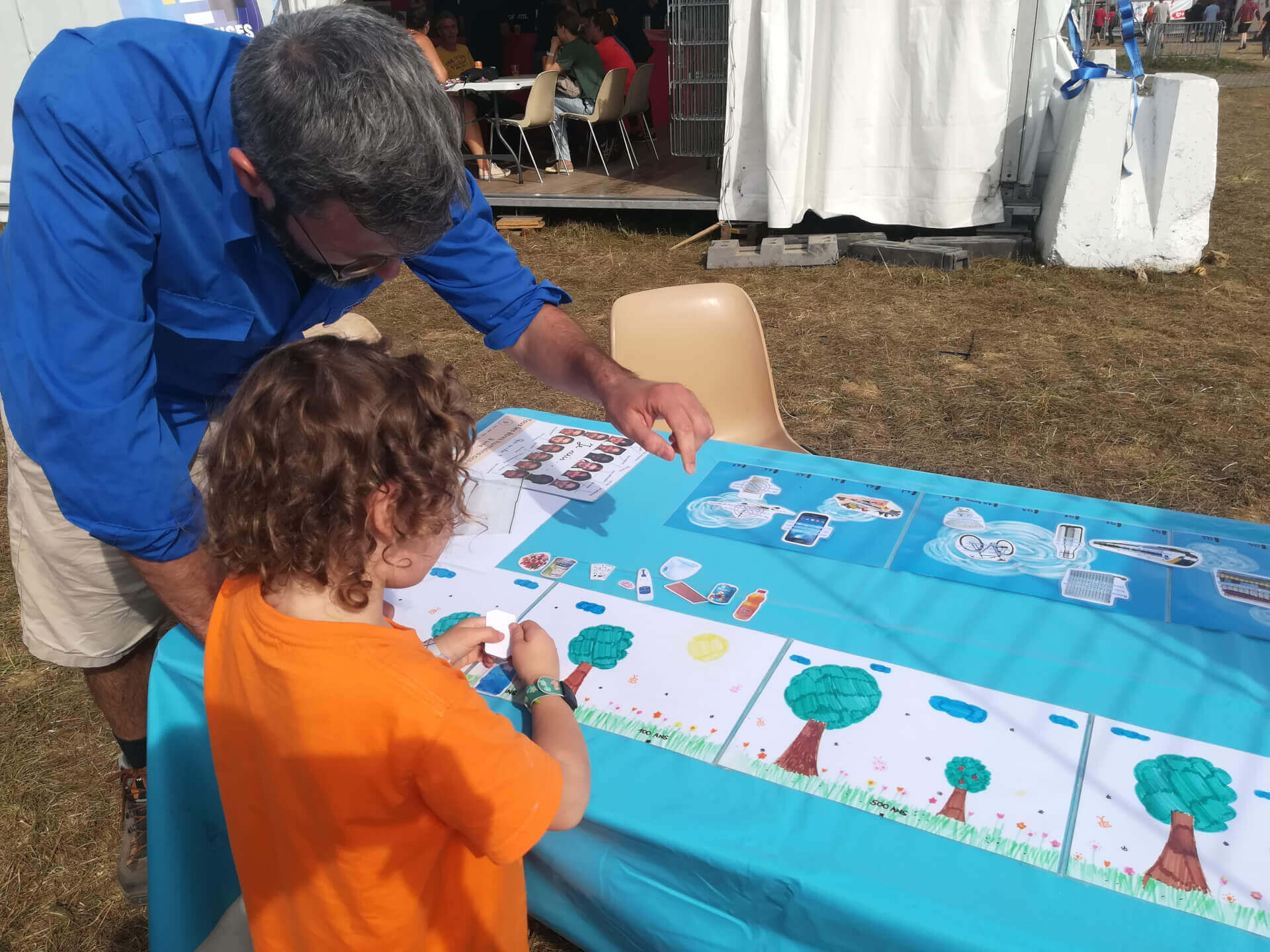 Jeux participatifs | Festival Emmaüs Solidarité