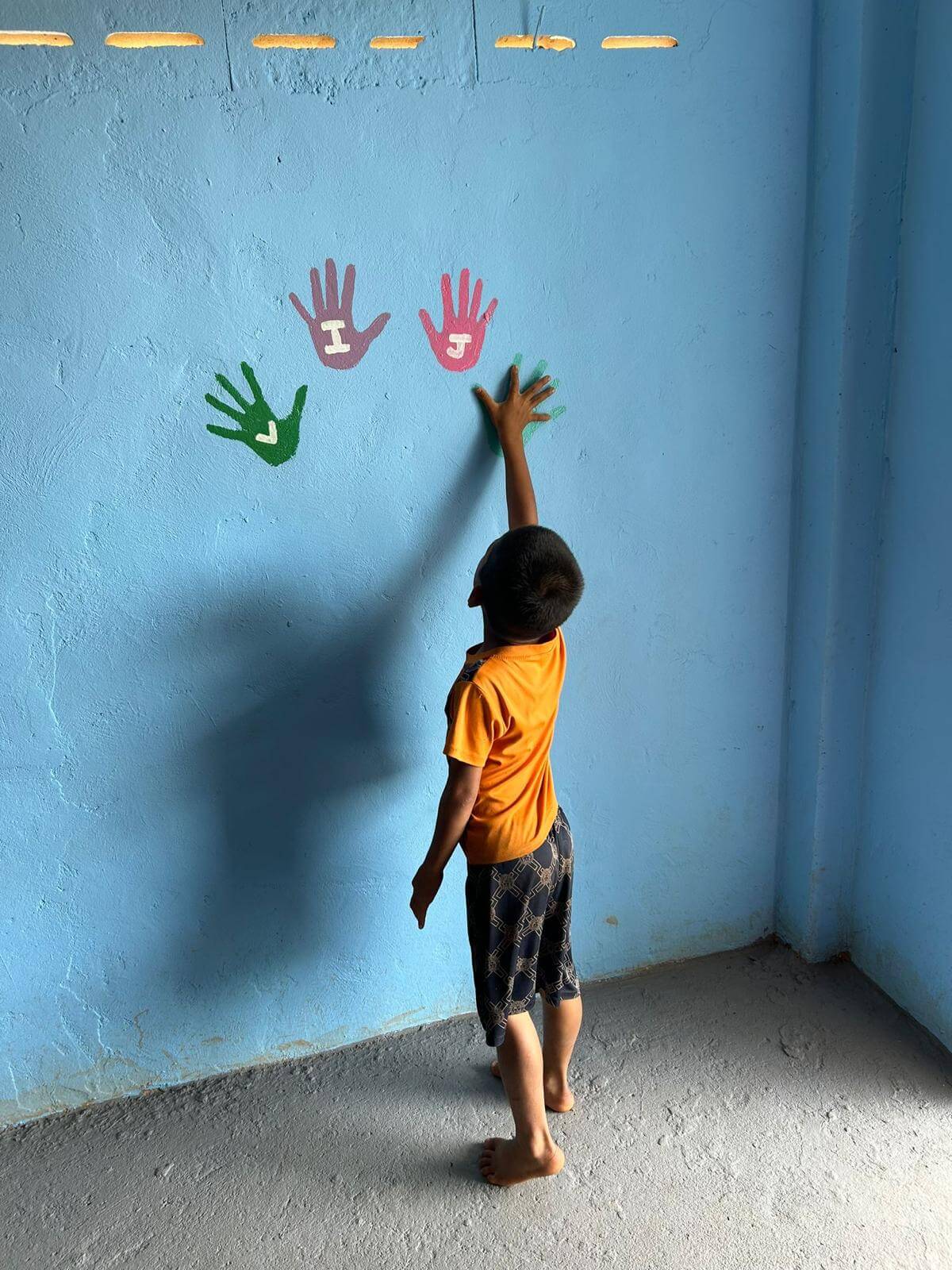 - | Sourires d'Enfants