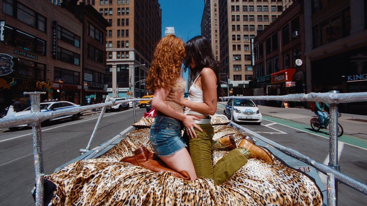 Sofi Tukker feat. Kah-Lo "Woof"