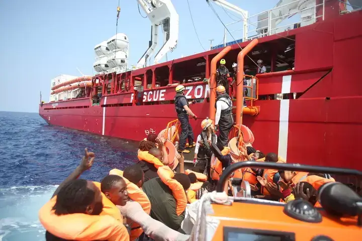 Réfugiés : pour un accueil dans la dignité | Per a Pace