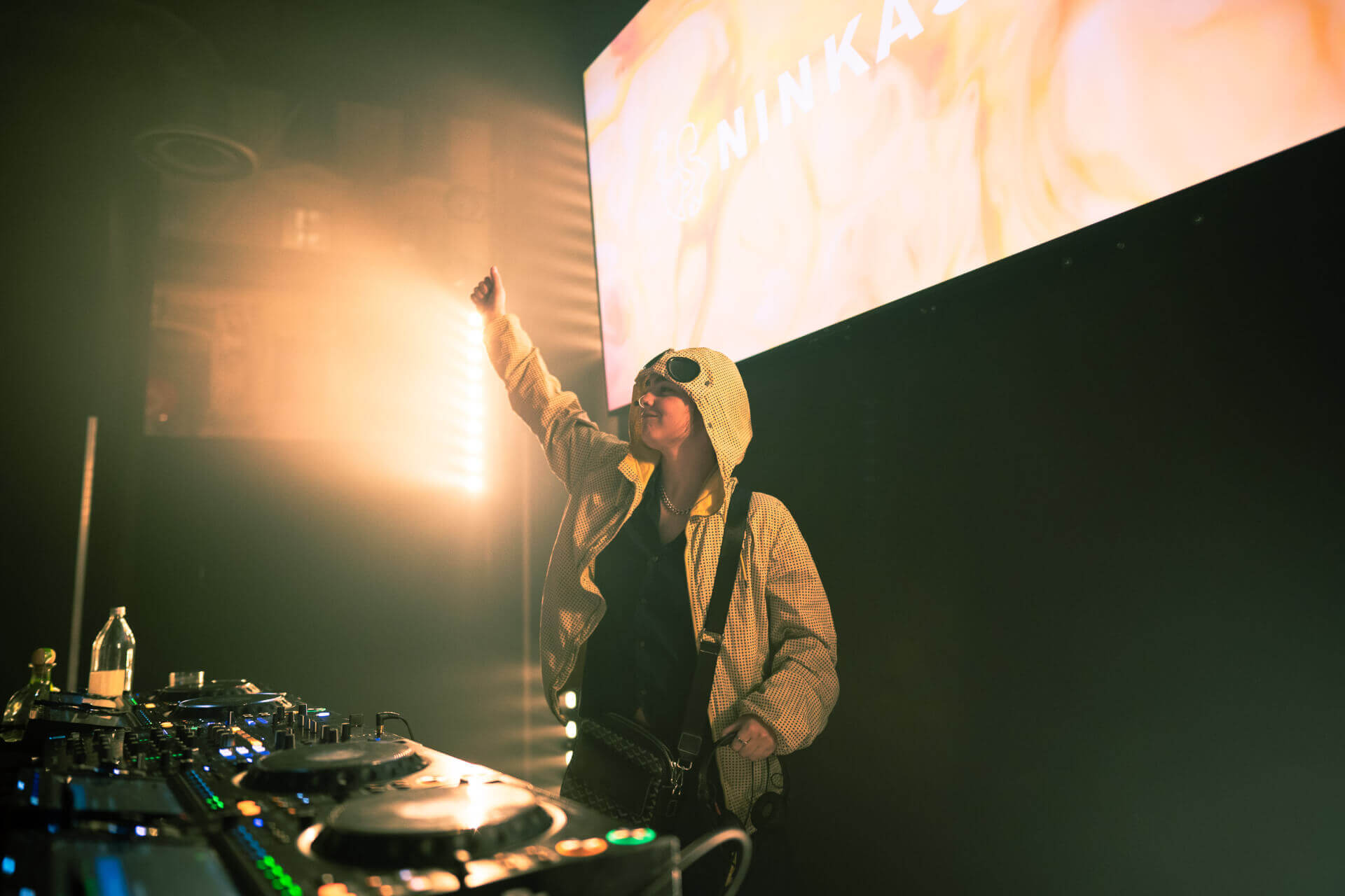 WICKED #5 w/ Anaïs (UK) & more | Physical Tool