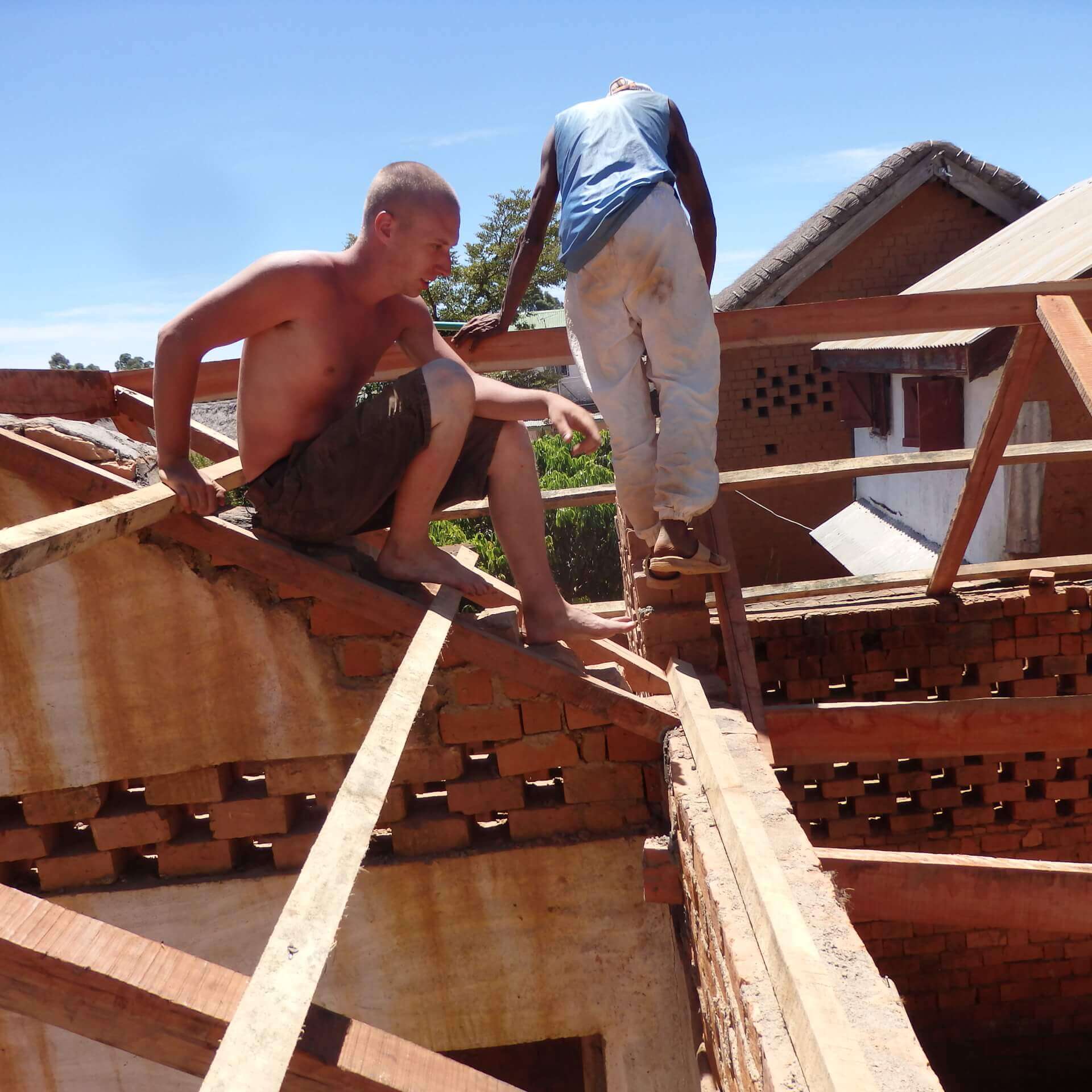 - | Le Lémurien - Maison de Madagascar